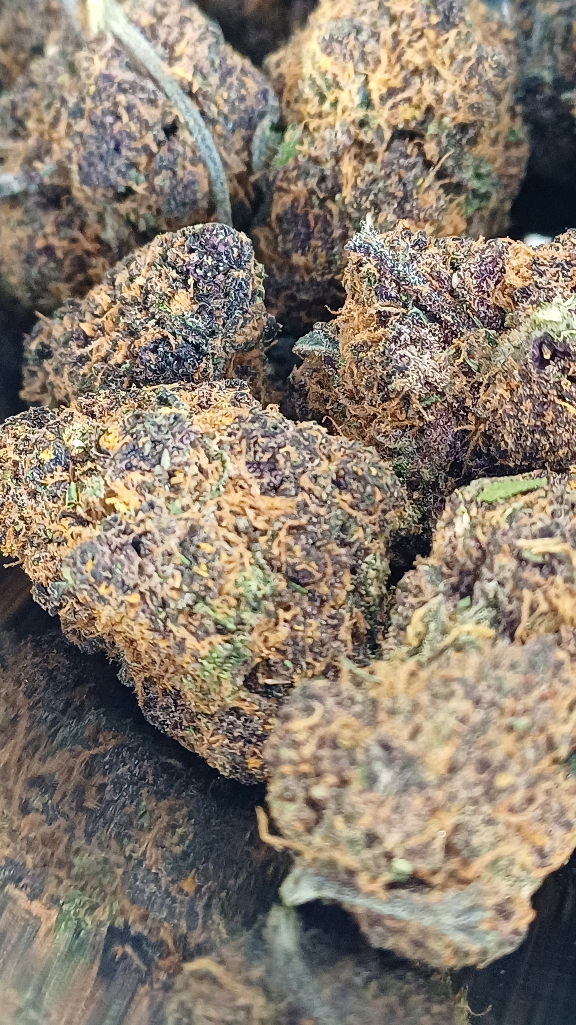 Mandarin Flookies - Indoor CBD - 1G | 3,5G | 7G